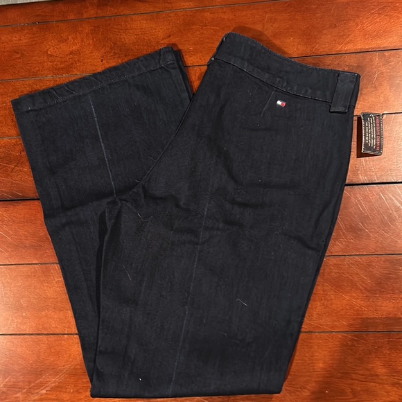 NWT Tommy Hilfiger Premium Denim Dark Blue Wash Boot Cut Jeans Size 14 Oct 2003 - Picture 12 of 16